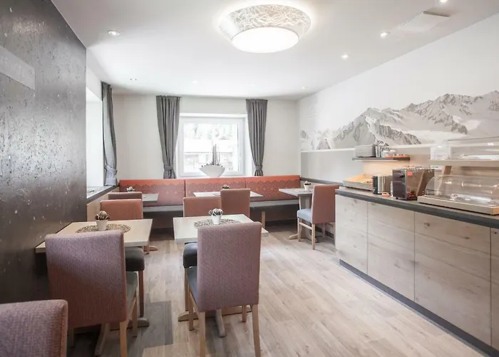 Garni Oetztal & Aparts Зёльден