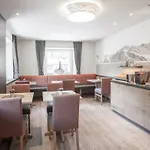 Garni Oetztal & Aparts Зёльден