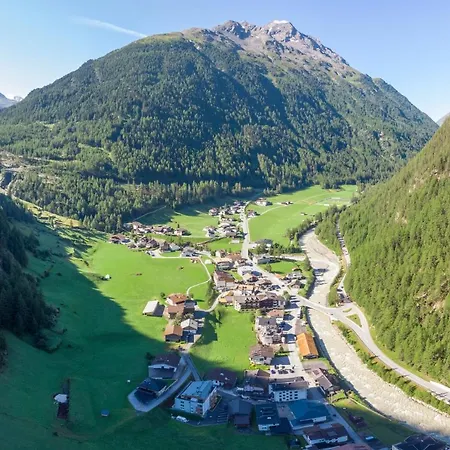 Garni Oetztal & Aparts Pensjonat Sölden