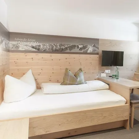 Garni Oetztal & Aparts 게스트하우스 솔덴