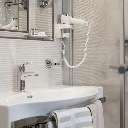 Garni ötztal Rooms&aparts 3* Sölden